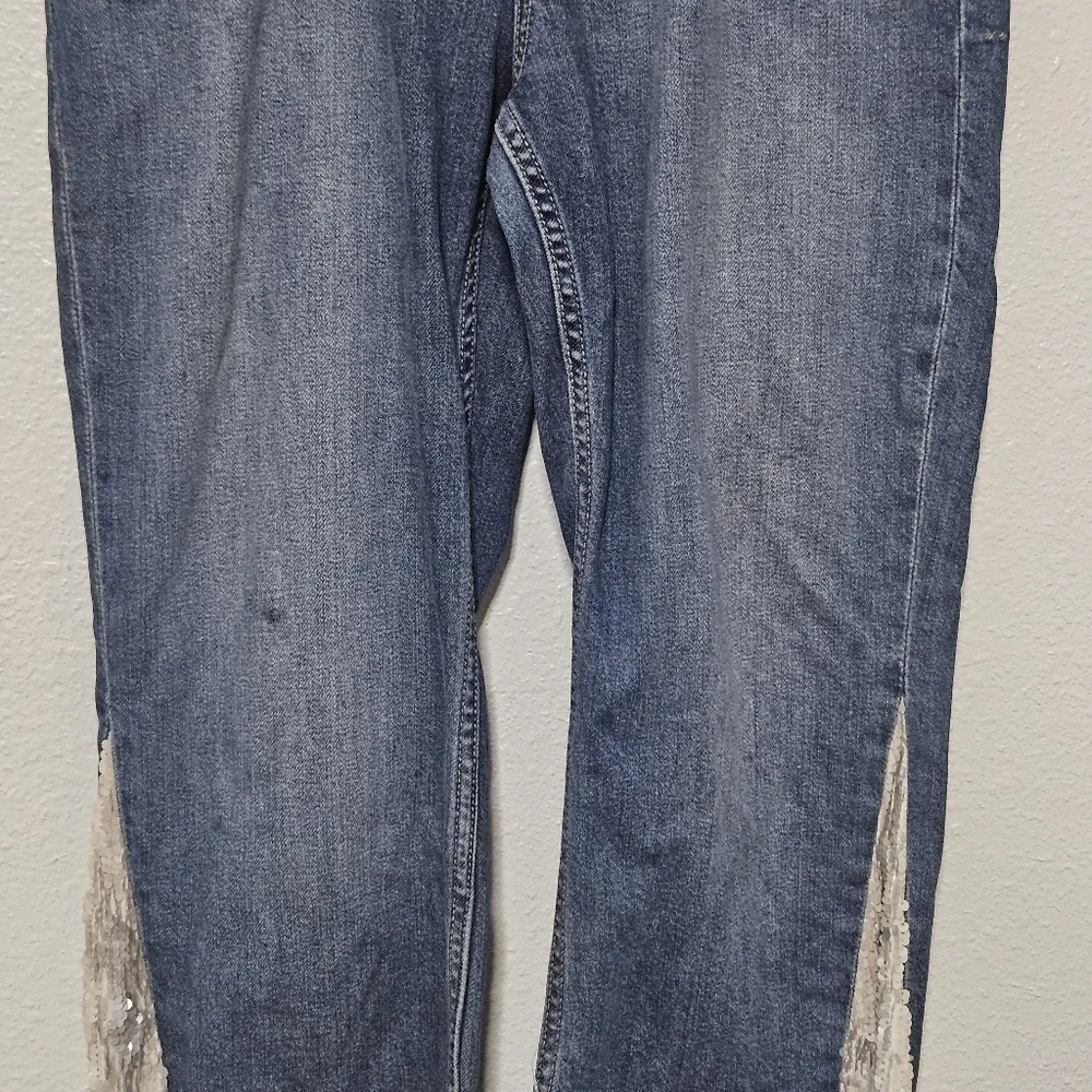 Anthropologie Pilcro and Letterpress flare sequence jeans size 29P